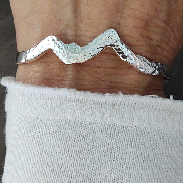 Silver Mountain Bracelet, Original Design, Teton Bracelet, Sterling Silver Cuff Bracelet, Mountain Souvenir, Artist Inspired, Silver Jewelry