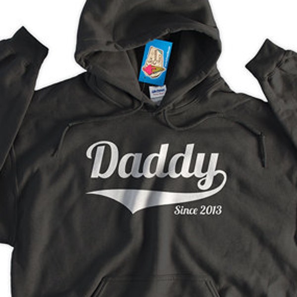 Daddy Since New Dad New Baby Announcement Christmas Family Gift Dad Screen Printed Hoodie Hooded Sweatshirt Mens Womens Ladies  Funny Geek