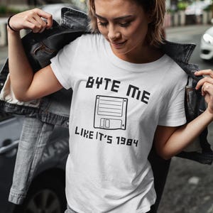 Byte Me Floppy Disk 1984 T-Shirt Screen Printed Tee Shirt T Shirt Mens Ladies Womens Youth Kids Funny Geek Retro Computer