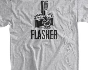 Gifts for Photographers Flasher Retro Camera Photography Tshirt T-Shirt Tee Shirt Mens Womens Ladies Youth Kids