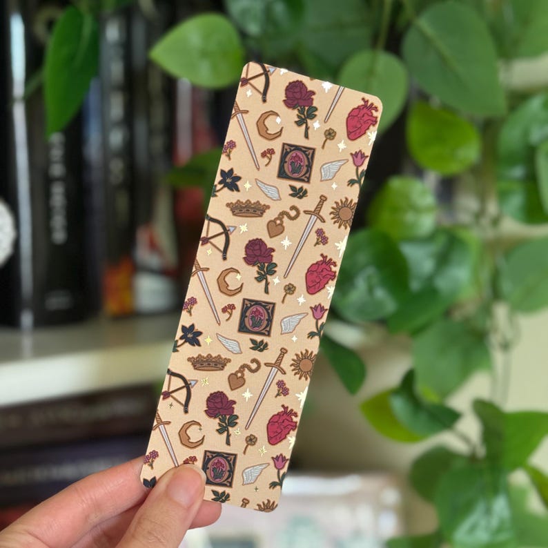 Marcapáginas Castlecore con lámina dorada: Regalo ideal para amantes de la novela romántica medieval. imagen 3