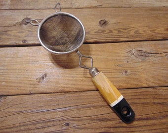 Vintage 1940's Metal Mesh Kitchen Strainer With Brown, White & Black Chippy Painted Wooden Handle -Kitchen Strainer,Mini Sifter -Farmhouse