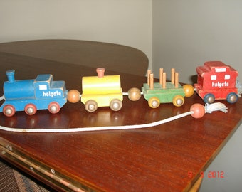 Vintage 1950's Holgate Wooden Train Set - Vintage Wooden Pull Toy - Vintage Wooden Toy- Vintage Wooden Train Set - Mid Century Train Set