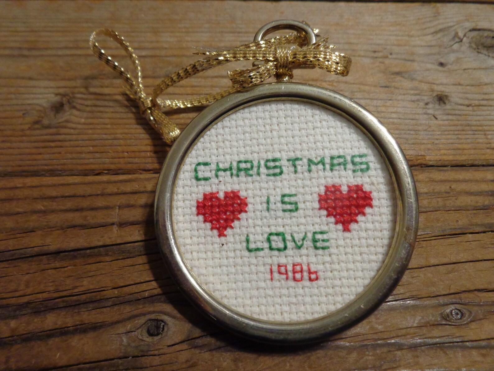 Vintage Needlepoint Christmas Ornament With Goldtone Frame Etsy