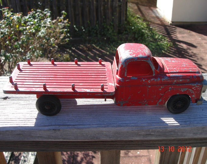 Vintage Hubley Kiddie Toy Die Cast Flatbed Truck Number 497 Etsy