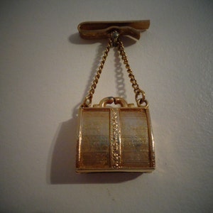 Gold pocketbook hotsell