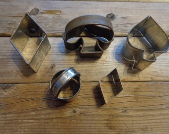 Vintage 1940&#39;s Tin Biscuit/Cookie Cutters, Set Of 5 - Antique Cookie Cutters - Antique Sandwich Cutters - 1940&#39;s Biscuit Cutters - Farmhouse