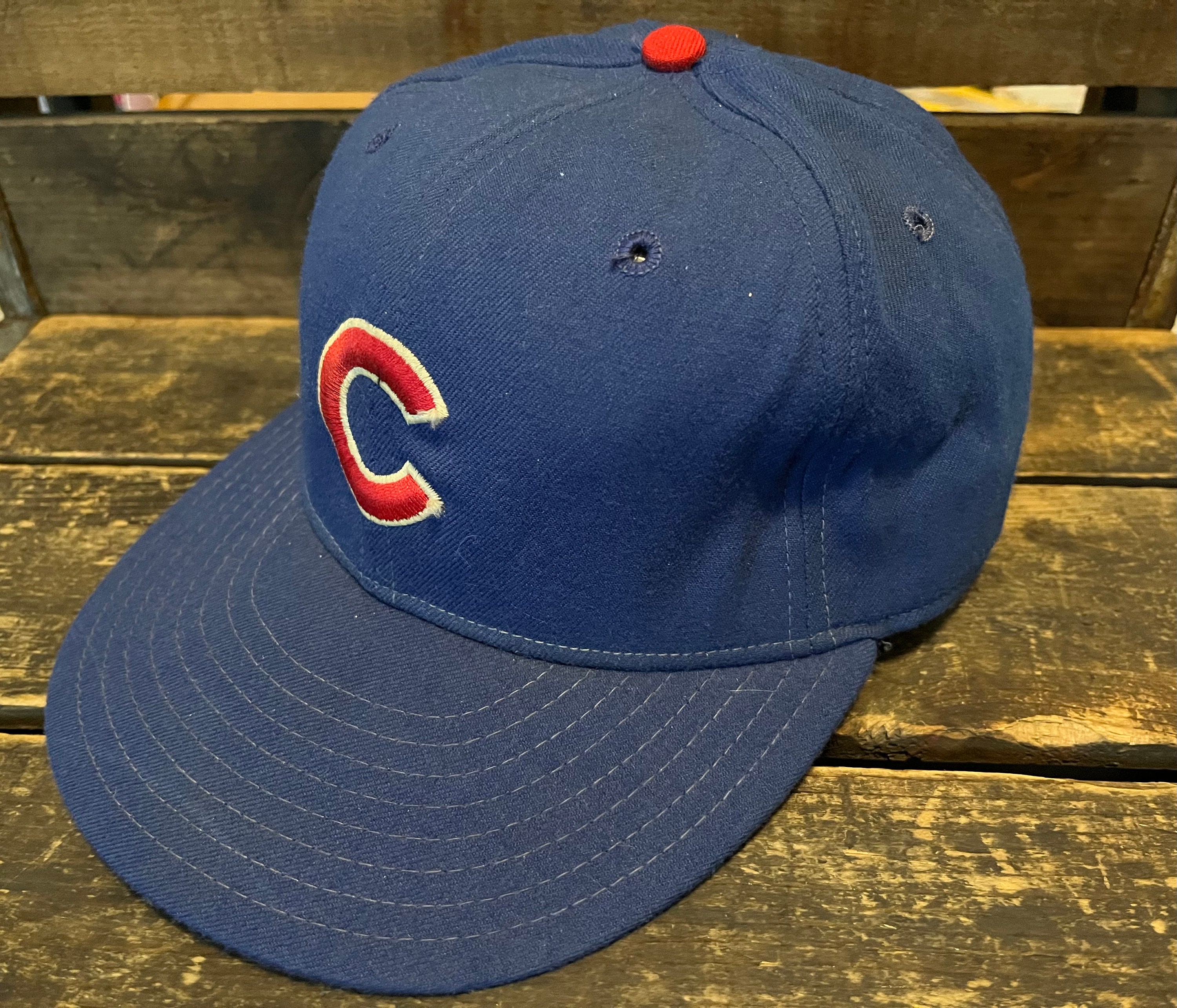 Brand New Vintage 80's Chicago Cubs MLB Trucker Snapback Hat