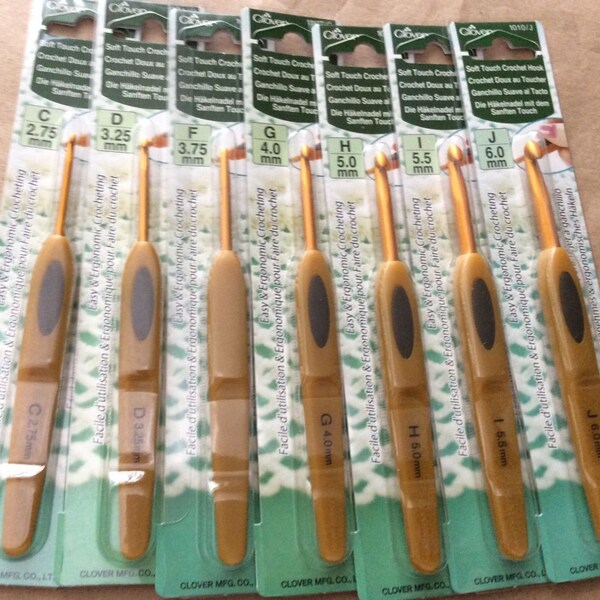 Clover Soft Touch Crochet Hooks set of 7 HOOKS SIZES: C,D,F,G,H,I,& J -sale-