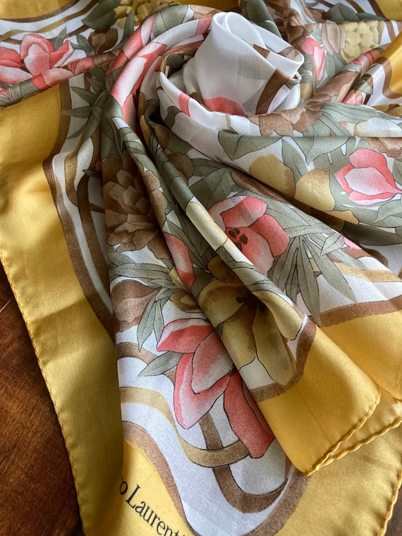 Vintage Franco Laurenti silk scarf - big