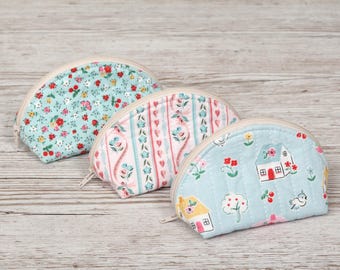 Quilted MINI Dumpling Pouch – Handmade Zipper Coin Purse, Small Makeup Bag,Travel Pouch for Jewellery, Lip Balm, Earbuds, Hair Accessories
