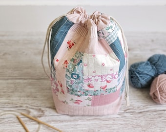 Medium quilted project bag - patchwork drawstring pouch for knitting & crochet projects -handmade floral project bag - travel toiletry bag