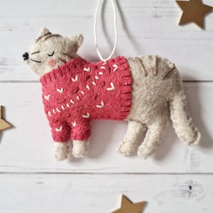 Personalised handmade to order winter Christmas tree decoration ornament - custom tabby cat with jumper - choose cat colour and jumper style