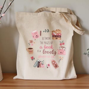 Illustrierte umweltfreundliche Baumwoll Tasche - langer Henkel - süße Illustrationen für Bücherlieber - Geschenk für Leseratten - braun pink