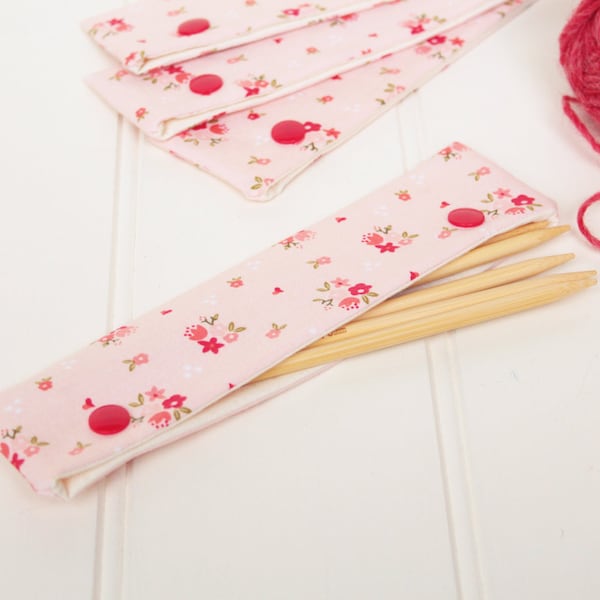 Floral pink and red dpn needle cosy - case - holder for double pointed needles