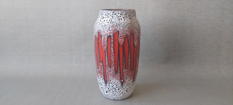 Fat Lava Scheurich 'Lora' vase, 21 cm tall image 2