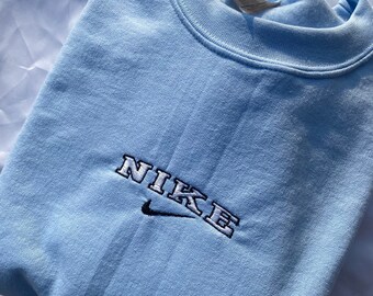 nike old school sweater