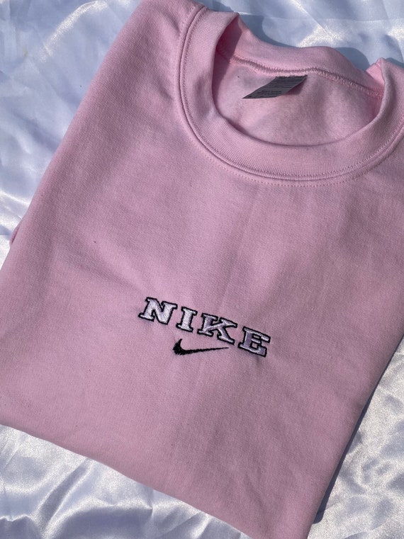 pink nike crew neck