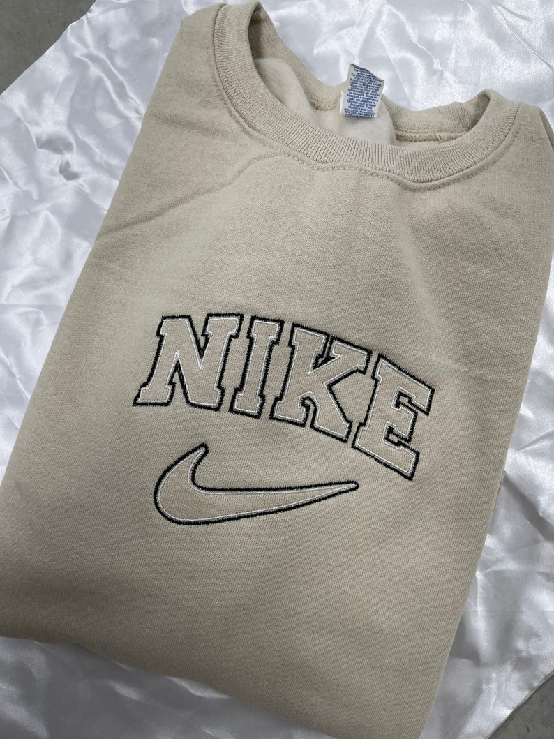 Cream Vintage Nike Logo Embroidered Crewneck | Etsy