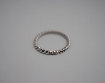 Rhodium Rope Ring