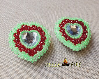 Native American Made Jewelry Red and Green Beaded Heart Earrings Christmas