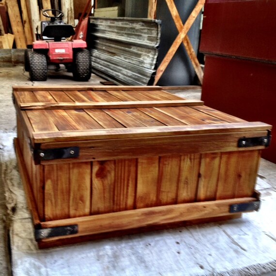 Items similar to Coffee tables made from salvaged shipping crates on Etsy