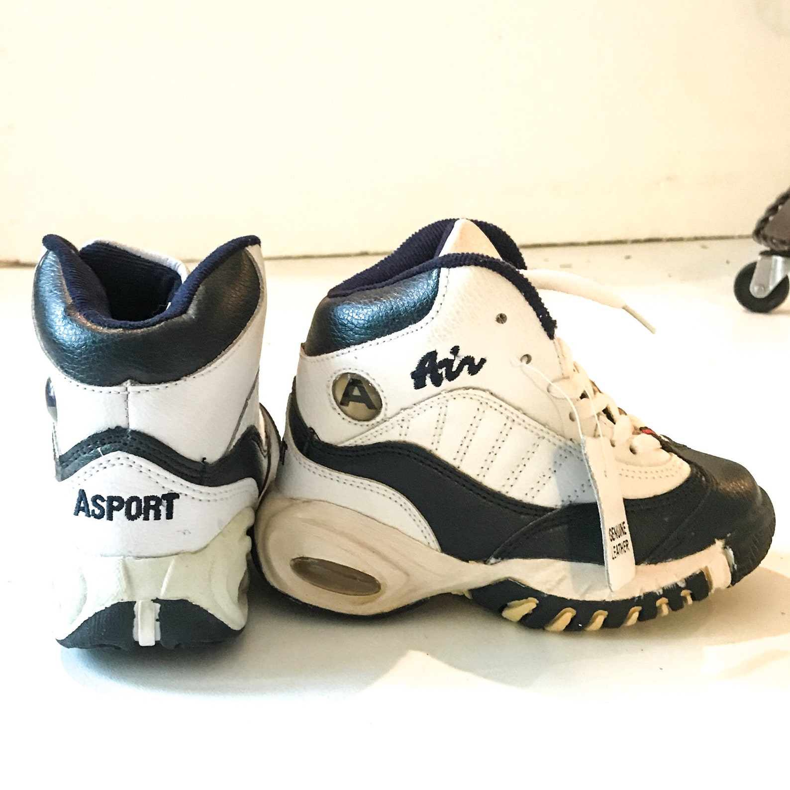 90s DEADSTOCK Sneakers Toddler Sneakers SNEAKERHEAD