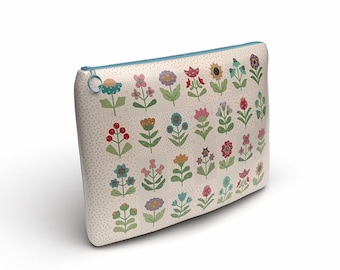 Gentler Times  Project Bag by Lori Holt - Riley Blake - Vinyl Zipper Bag with 100% Cotton Lining - Approximately 9" x 12"