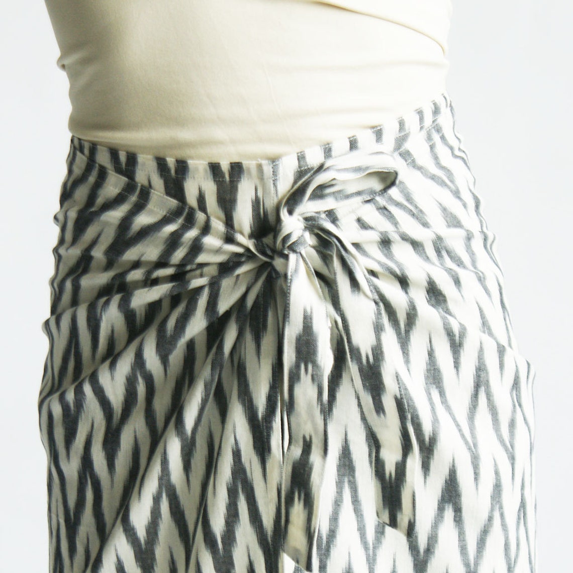 Zig Zag Pleats Pants