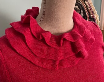 CIARO for MICHAEL HAN Made in Hong Kong 1970s Pink Wool Dress with Frilly Collar