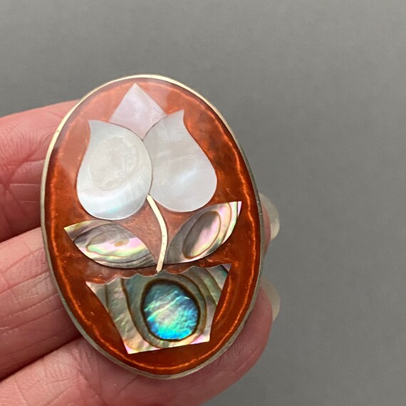 Belle Broche Vintage En Forme De Fleur Avec Incrustation De Nacre - Signée Du Mexique, Bijou Ethnique Pour Femme