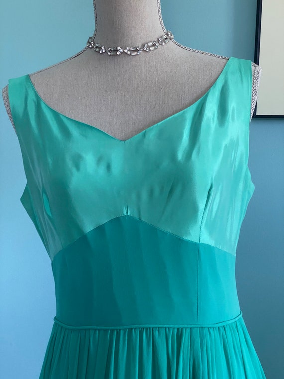 Long 1960s Seafoam Chiffon & Satin Evening Gown S… - image 8