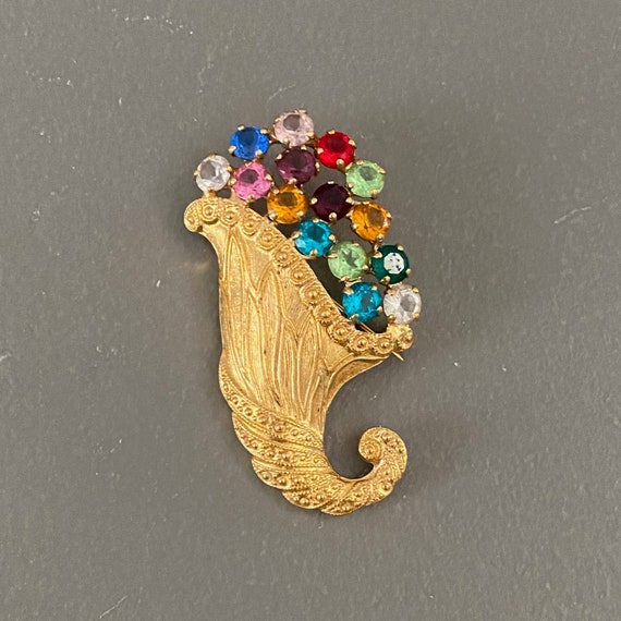 B david brooch deals