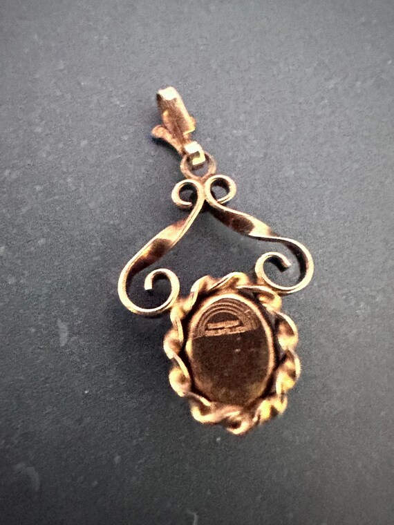 Sweet & Delicate Signed RAINBOW GOLDFILLED Cameo … - image 4