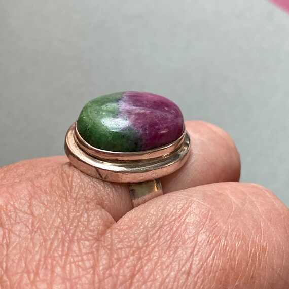 Oval Ruby Zoisite & Sterling Silver Ring - image 3