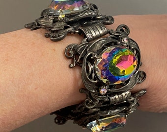Magnificent PIERRE Mid Century Art Nouveau Style Watermelon Heliotrope Glass & Ornate Brass Filigree Bracelet / Earring Set