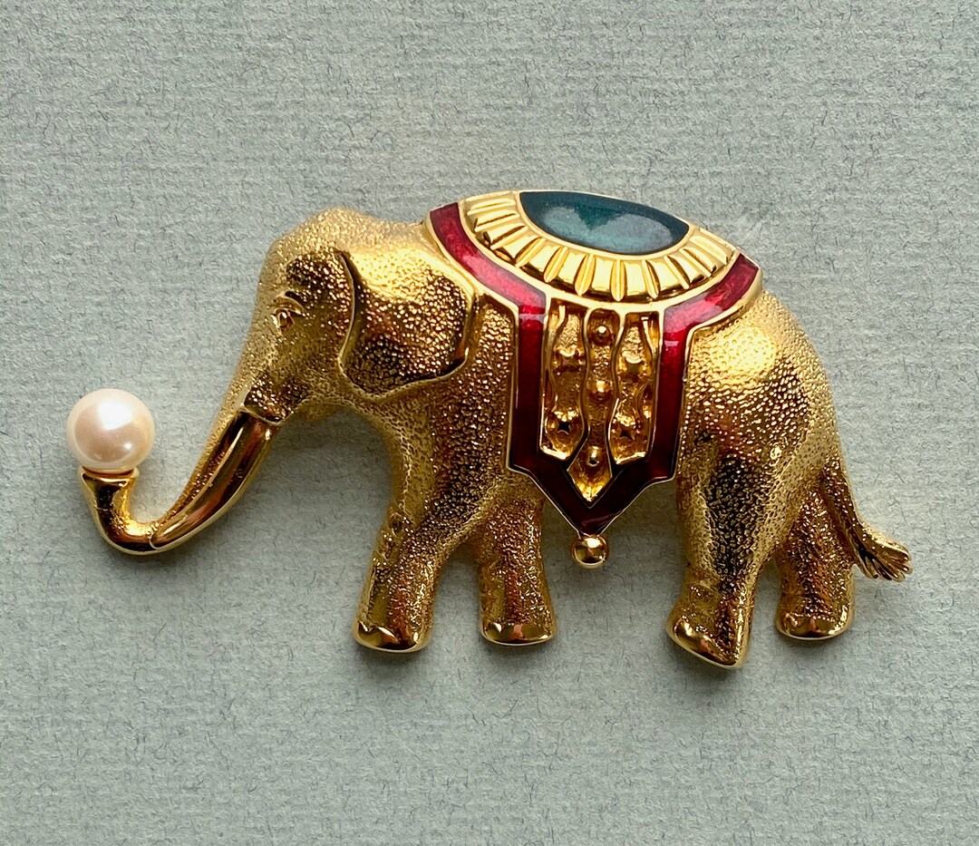 Broche Vintage éléphant En Galalithe - Début Du XXe Siècle - Bijou Ancien, Occasion - Sans Marque