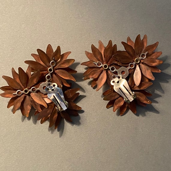 Fabulous 1940s Copper Brown Featherlite Earrings … - image 3