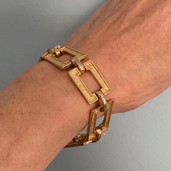 Chunky Textured Gold Plated Rectangular Link Unis… - image 1
