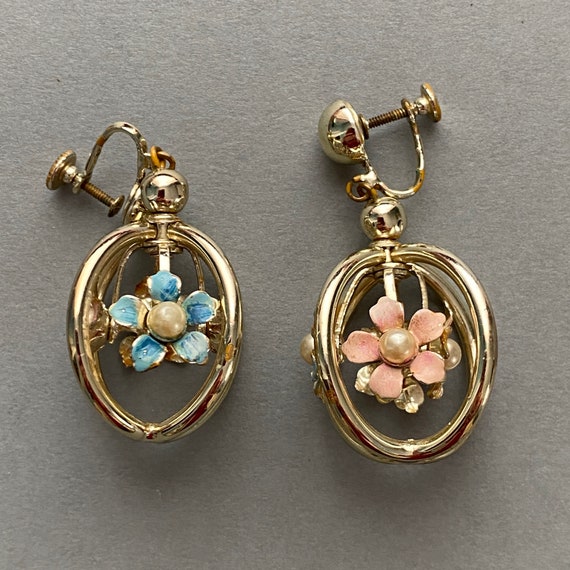Rare Silver Tone, Pink and Blue Enamel & Faux Pea… - image 1