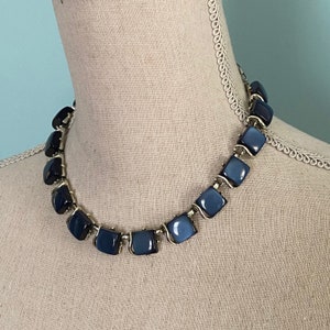 1950s Dark Blue Moonglow Thermoset Lucite & Silver Tone Choker Necklace