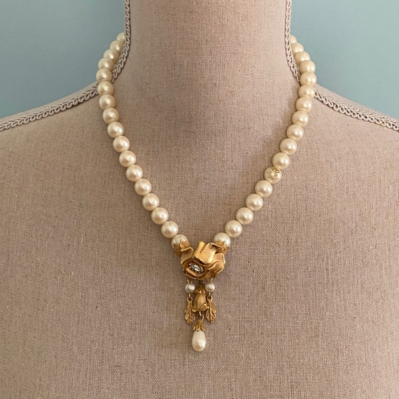 Magnificent RICHELIEU Faux Pearl, Clear Crystal &… - image 1