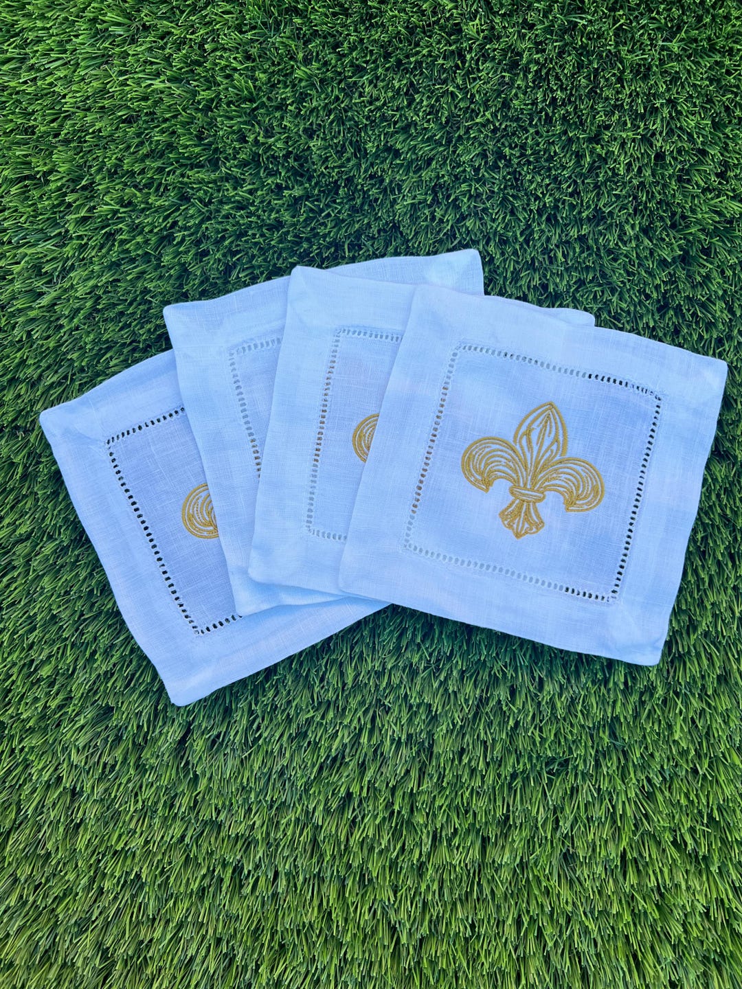 Fleur de lis Cocktail Napkin Set main image 1