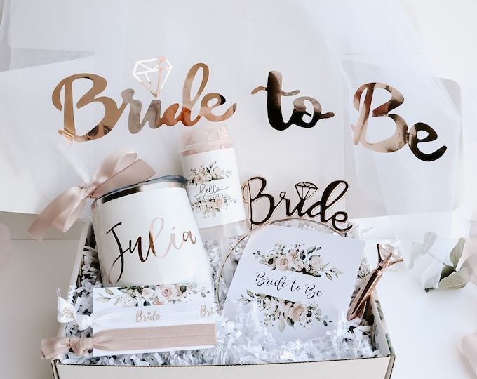 Bride to be Box- Fiance Gift- Engagement Gift- Bridal Shower Gift- Gift for Bride- Future Mrs. Wedding Gift- Gift for Bride- Custom Gift Box