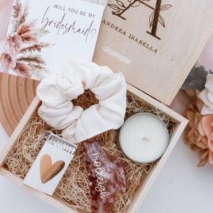 Bridesmaid Gift Box Engraved Keepsake Wooden Box for Wedding Bridesmaid ...