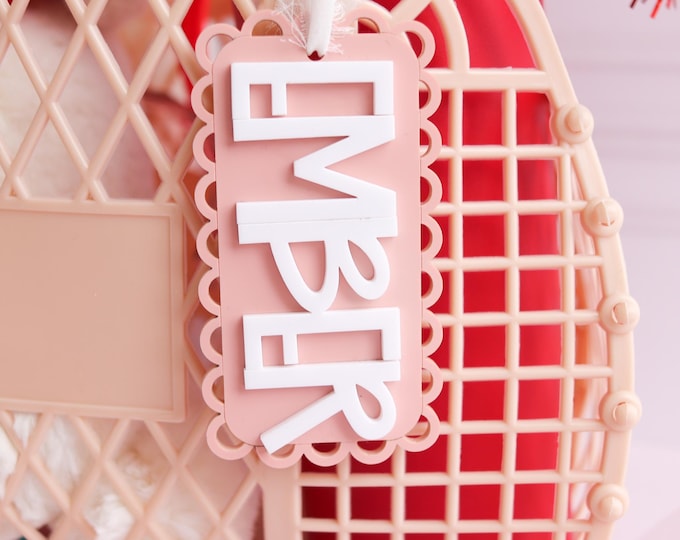 Valentines Day Tag, Valentines Name Tags, Personalized Valentine Tag, Basket Name Tag, Valentines Keepsake, Scallop Name Tag