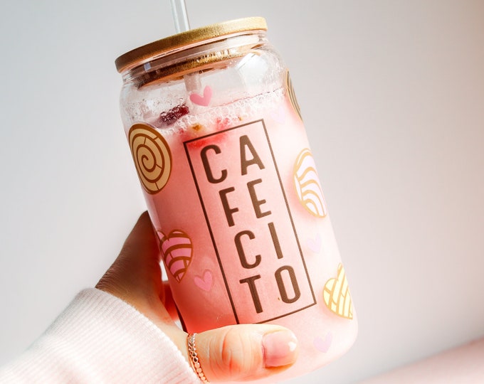 Cafecito y Chisme Tumbler, Hand Drawn Mexican Concha, Pan Dulce, Galentines gift, Cafecito y chisme cup, libbey cup, chime glass cup