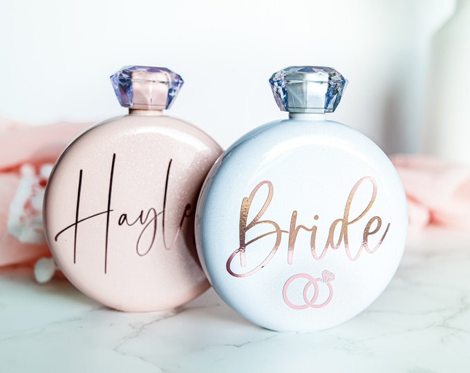 Personalized Glam Flask, Personalized Bridal Party Flask, Bridesmaid Proposal Gift, Custom jeweled flask. Ladies Flask, bridesmaid gift