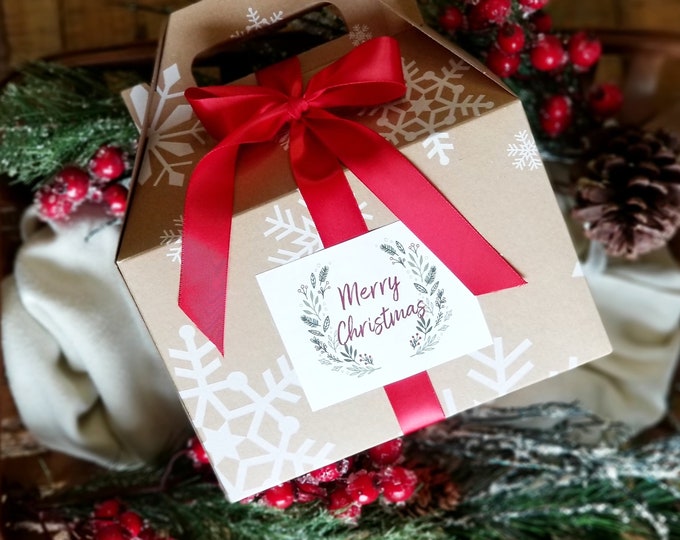 Christmas gift Box. Kraft Gift Box. Christmas Gift Box. Custom Gift Box