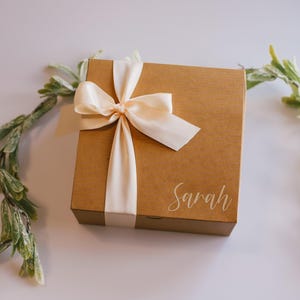 Bridesmaid proposal Gift Boxes, Personalized Empty Gift Boxes, Will you be my bridesmaid, Wedding Favor Boxes, bridesmaid box empty, custom